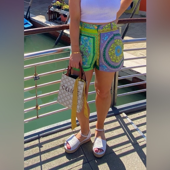 VERSACE WOMEN’S BARROCCO MOSAIC PRINT SILK TWILL SHORTS, 40 IT, Purple and Green - Picture 5 of 7